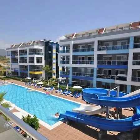 Lory Queen Luxury Apartamento *